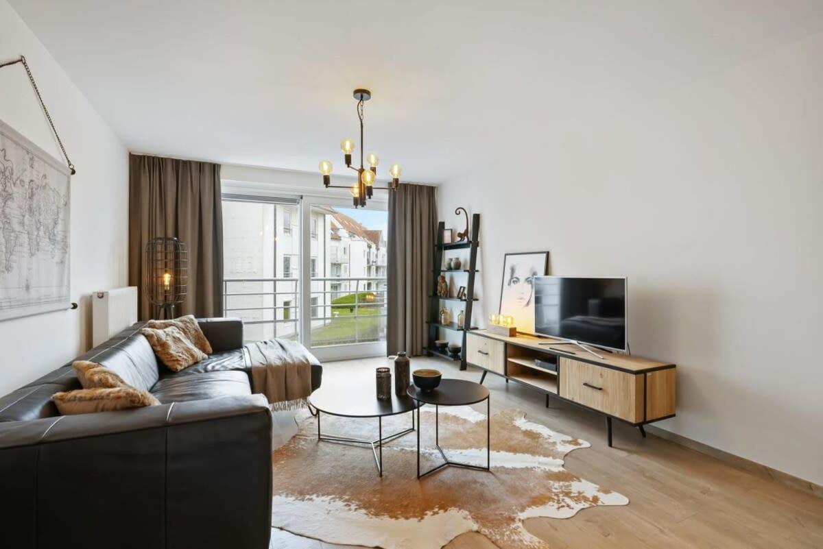 Beautiful Bel-Etage In Blankenberge Apartment Exterior photo