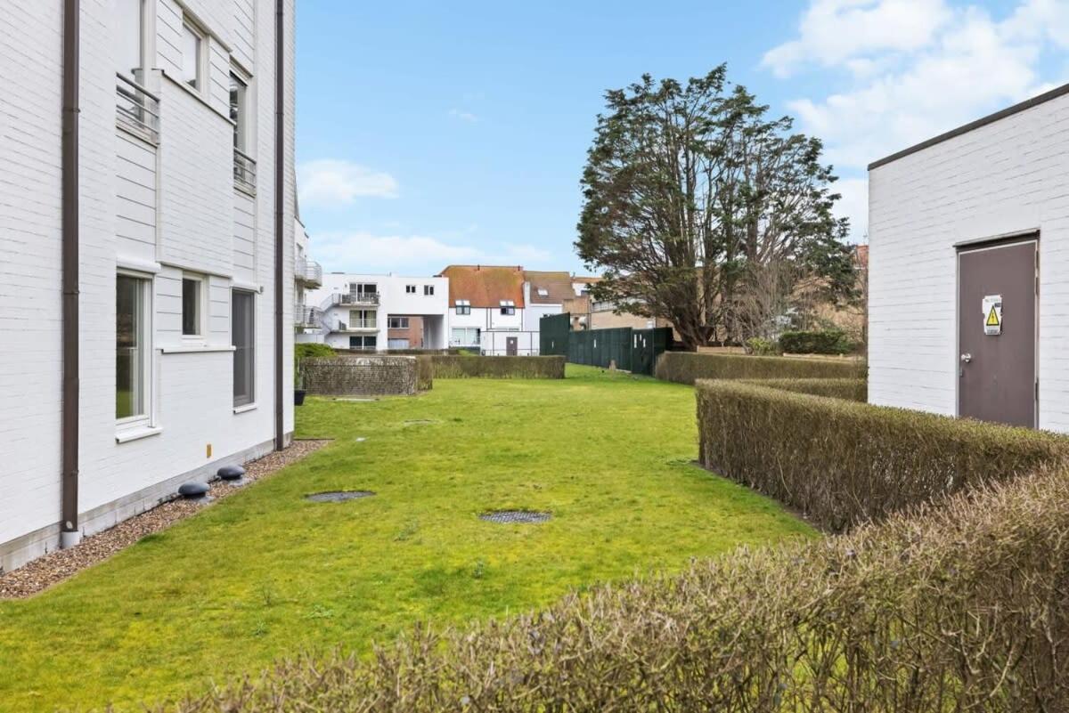 Beautiful Bel-Etage In Blankenberge Apartment Exterior photo